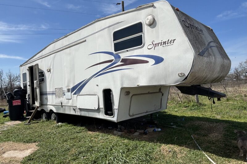 Clear the Clutter and Reclaim Your Property: Junk RV Removal in Dallas