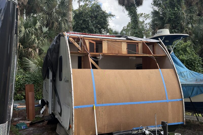 Get That Old RV Off Your Property: Junk RV Removal Services in Jacksonville, Florida